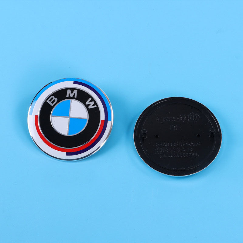 Adecuado para cubiertas de cubo de rueda estándar delanteras y traseras de BMW de 56/68 mm Serie 3 Serie 5 Logotipo X1X5X6M Logotipo de cubierta central de marca compartida